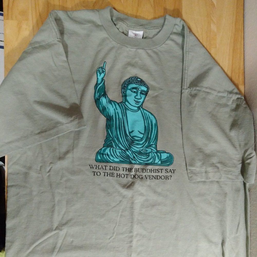 Vintage Buddha Buddhist Joke Gag Hotdog T-Shirt